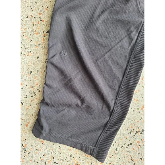116 Lululemon Dance Studio Mid Rise Cropped Pant - Picture 9 of 12